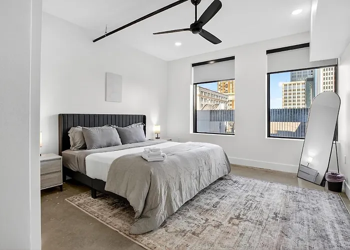 Bright Beacon Spacious 1br * Tulsa