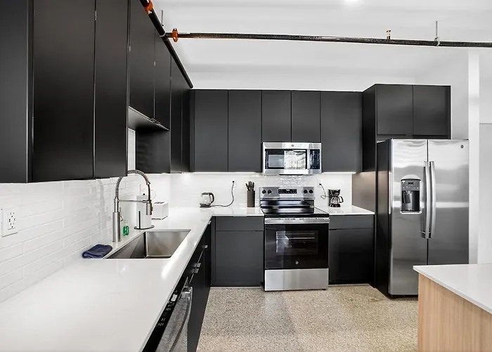 Bright Beacon Spacious 1br * Tulsa